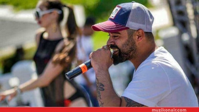 Alexone 3 Adım Müzik ile Anlaştı