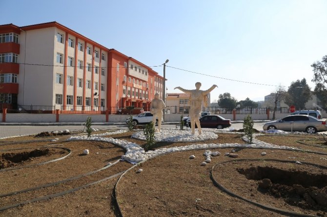 Burhaniye’ye gelenleri efeler karşılayacak