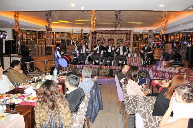 Bodrum’da Urfa sıra gecesi