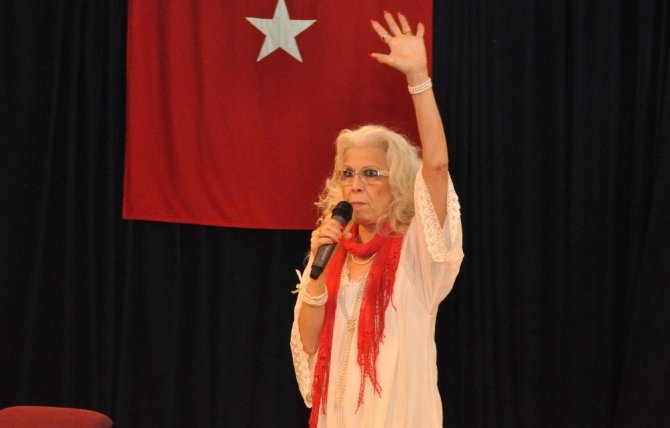 Rezzan Kiraz, Nazilliler ile Afrodisias’ın eşliğinde Venüs sohbetleri yaptı