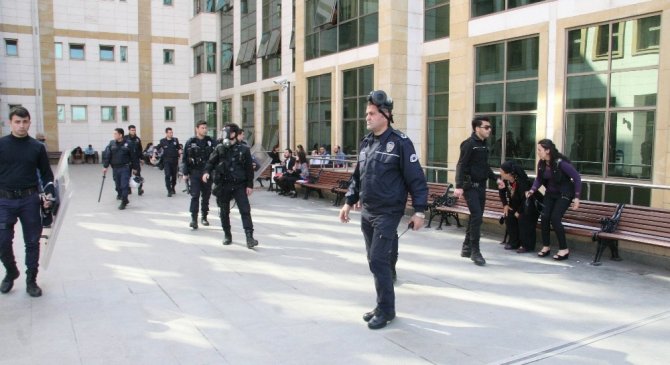 Antalya’da PKK operasyonu: 18 gözaltı