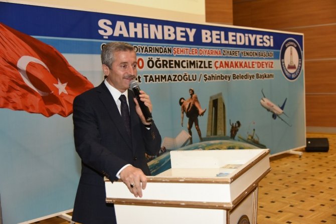 Milletvekili Abdülkadir Yüksel, Çanakkale türküsünü okudu