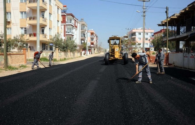 Güneş Mahallesinin asfaltı yenileniyor