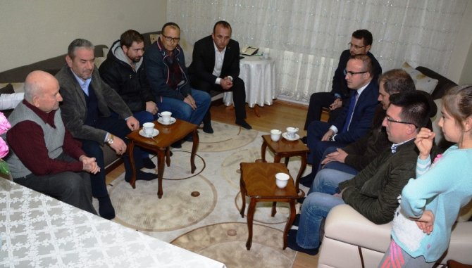 AK Partili Turan’dan taziye ziyaretleri