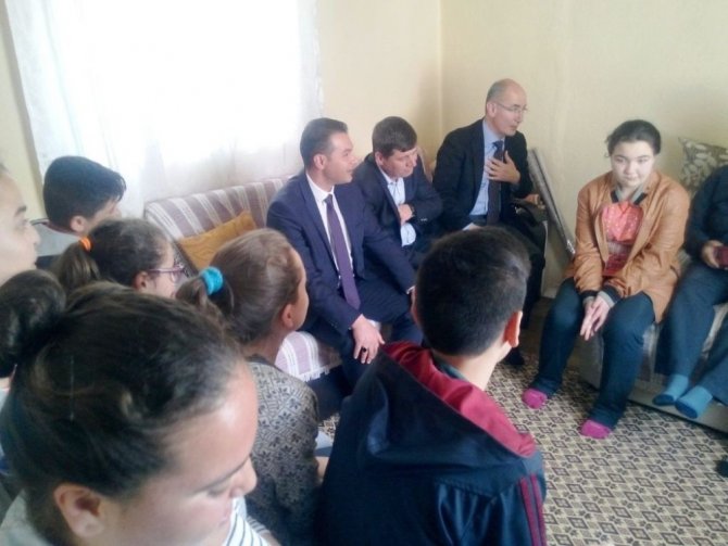 Gömeç’te ‘Kuşaklar arası Sevgi Projesi’ amacına ulaşıyor