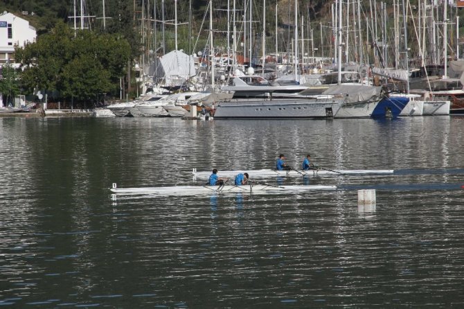 Fethiye’de Kürek Şampiyonası heyecanı
