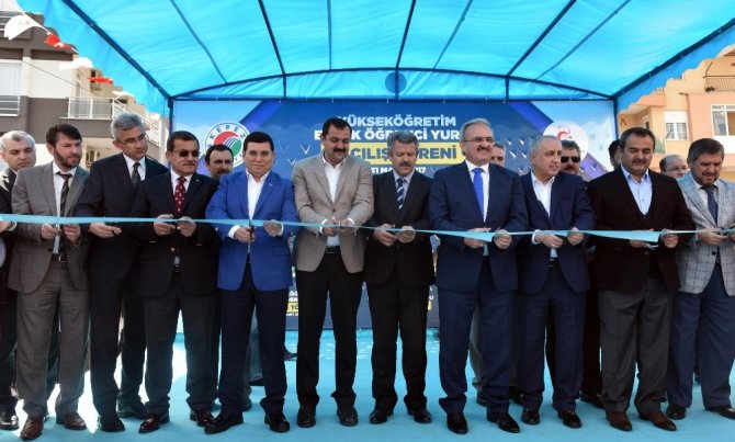 Kepez’de erkek öğrenci yurdu hizmete girdi