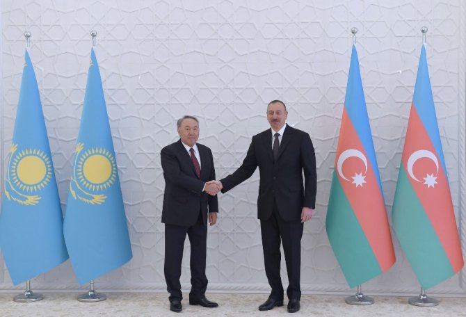 Kazakistan Cumhurbaşkanı Azerbaycan’da