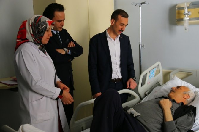 Kaymakam Çiçekli’den hasta ziyareti