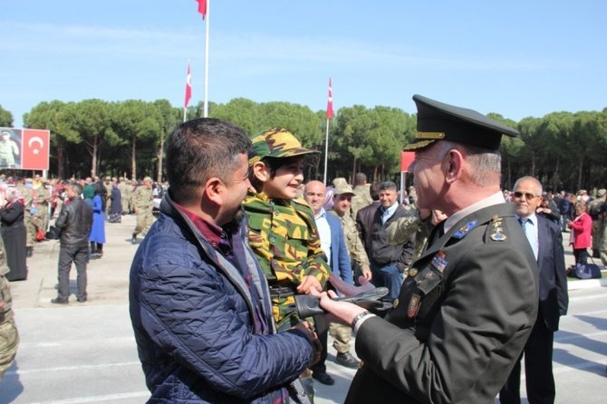 Alaşehir’de bin 716 acemi asker yemin etti