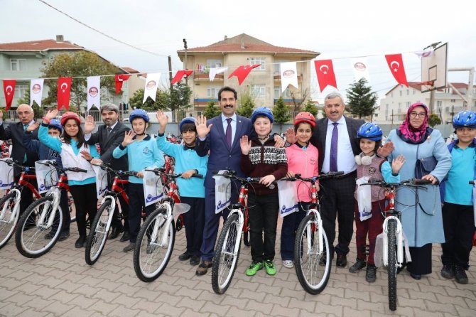 Körfez’de 412 öğrenci daha bisikletine kavuştu