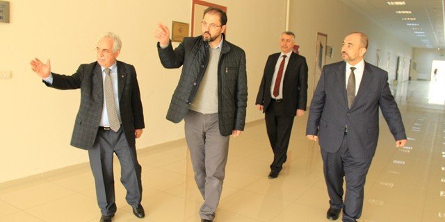 EPDK üst kurul üyesi Fazıl Şenel, ETÜ Rektörü Prof. Dr. Yaylalı’yı ziyaret etti