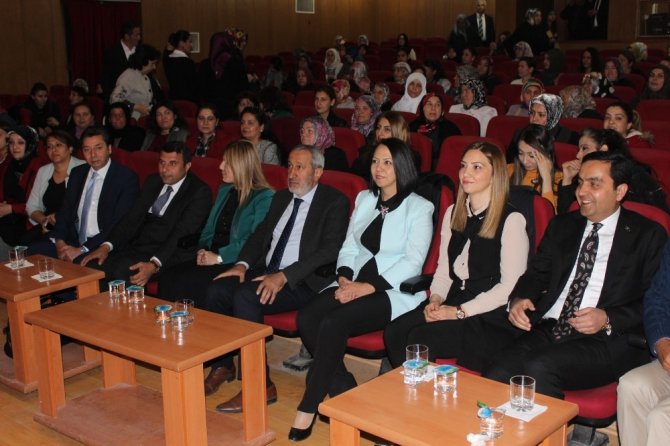 AK Parti Gurup Başkan Vekili Aksaray Milletvekili İlknur İnceöz: