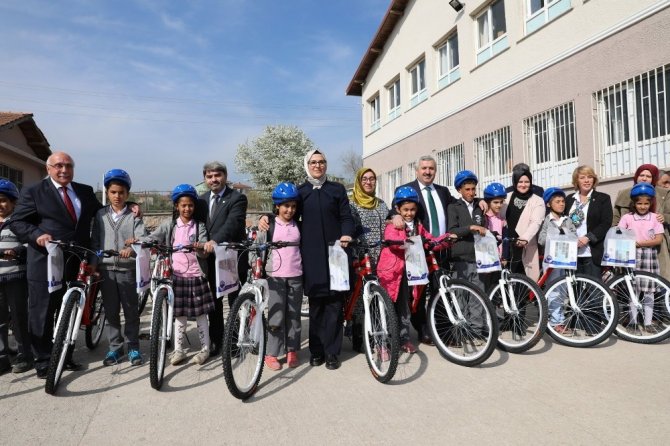 Körfez’de 412 öğrenci daha bisikletine kavuştu