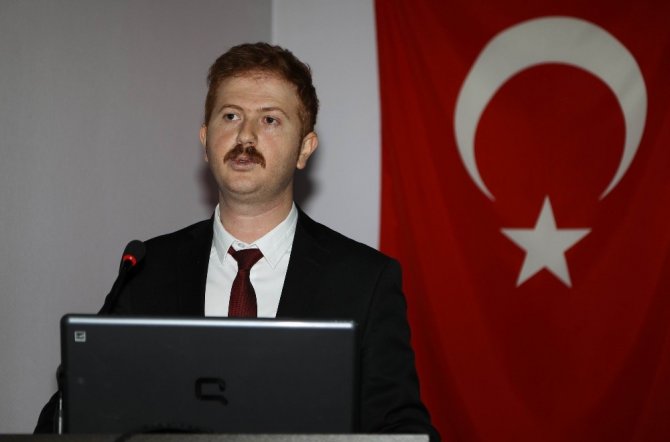 ERÜ Kayseri Meslek Yüksekokulu’nda Kariyer Planlama Semineri Düzenlendi