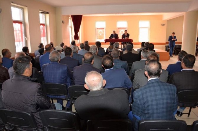 Güroymak’ta muhtarlar toplantısı