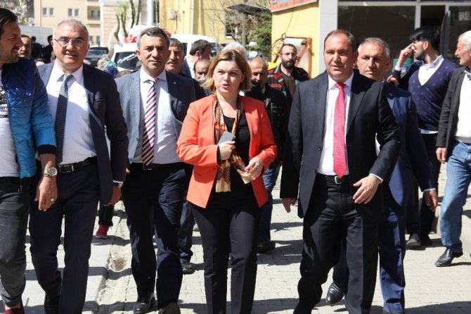 CHP Genel Başkan Yardımcısı Selin Sayek Böke Artvin’de
