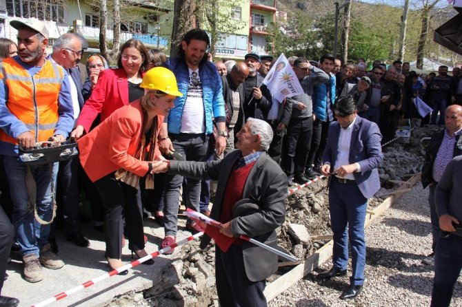 CHP Genel Başkan Yardımcısı Selin Sayek Böke Artvin’de