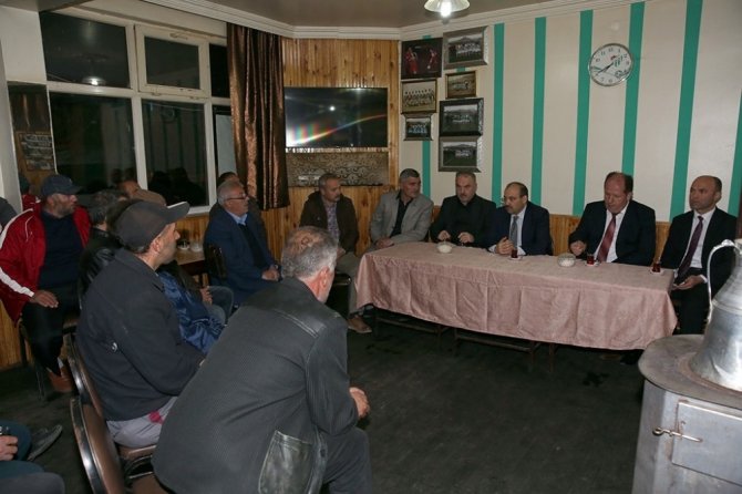 Vali İsmail Ustaoğlu, Konursu Köyü’nde vatandaşlarla buluştu