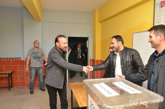 Başkan Doğan oyunu kullandı
