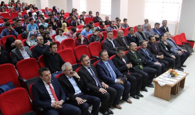 Ali Fuad Başgil anıldı