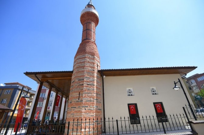 Osmangazi’den camilere hizmet eli