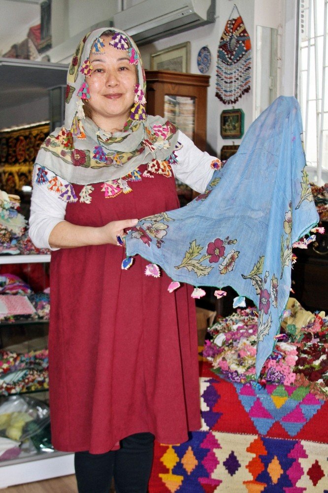 Japon gelin, yüzlerce yıllık Türk kültürüne sahip çıkıyor