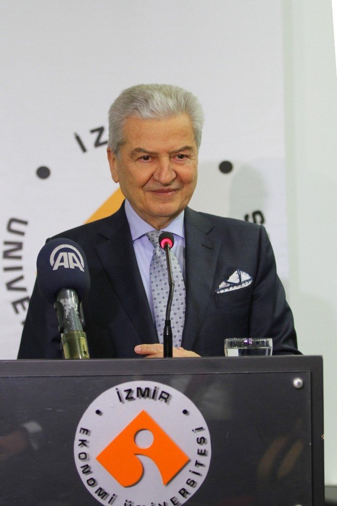 İzmir Ekonomi’de Tıp Fakültesi müjdesi