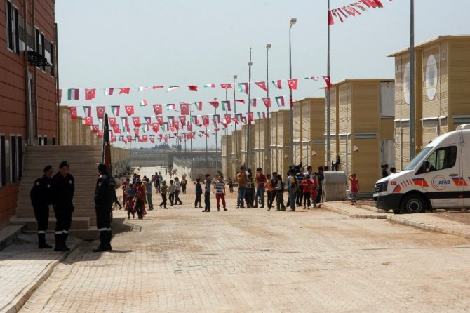 7 bin 488 Suriyeli mültecinin barınacağı konteyner kentin açılışı törenle yapıldı