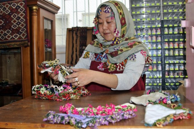 Japon gelin, yüzlerce yıllık Türk kültürüne sahip çıkıyor