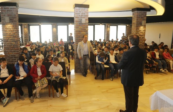 Başkan Palancıoğlu’ndan öğrencilere yerel yönetim dersi verdi