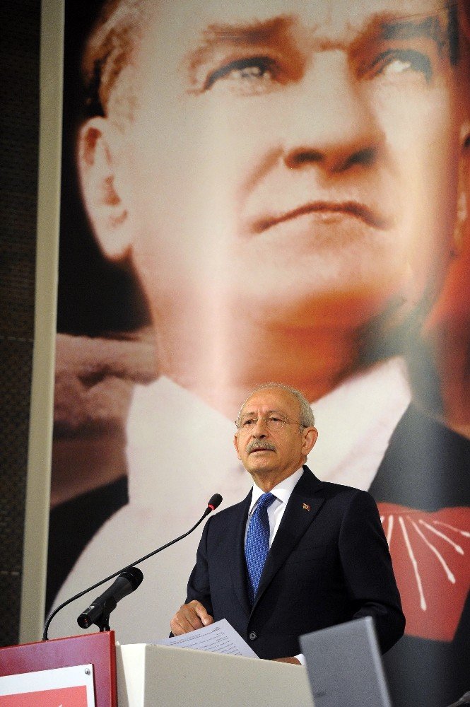 Kılıçdaroğlu’ndan AYM Başkanı Zühtü Arslan’a teşekkür