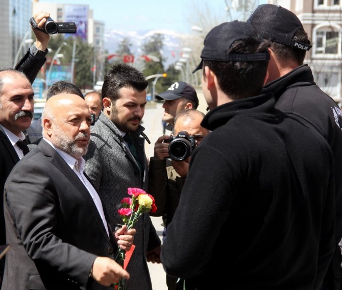 Hak-İş Genel Başkanı Arslan: "1 Mayıs’ı Erzurum’da kutlayacağız"