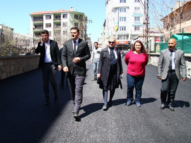 İpekyolu Belediyesi asfalt çalışmalarına başladı