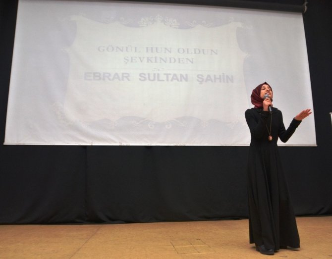 İzmit’te naat okuma yarışması düzenlendi