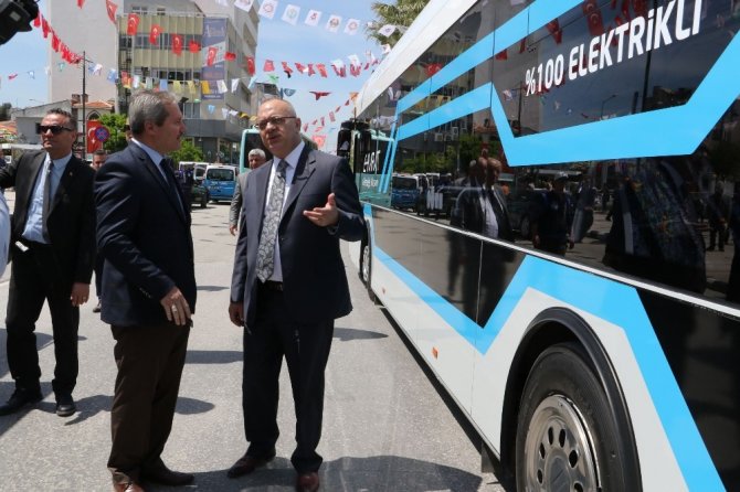 Elektrikli otobüs Manisa sokaklarında test sürüşüne çıktı