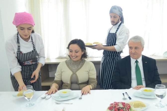 Anadolu Üniversitesi Turizm Fakültesi’nde Gaziantep mutfağından “Yuvalama”