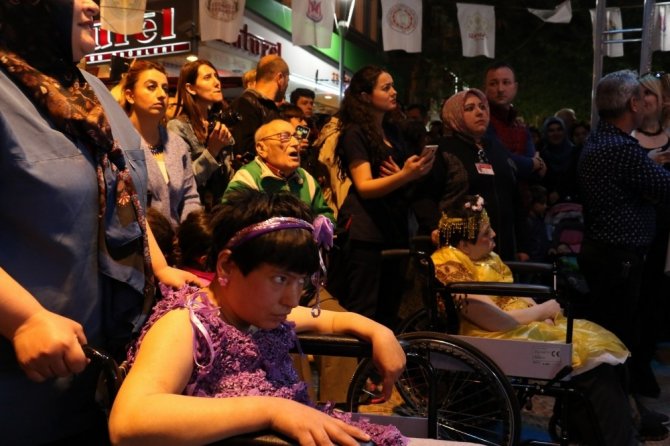 Mesir Festivali’nde sosyal farkındalık