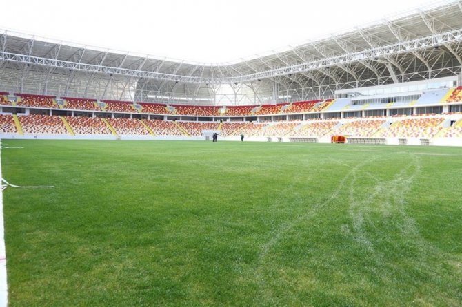 TOKİ ve Gençlik Spor Bakanlığı heyeti Malatya’nın yeni stadını inceledi