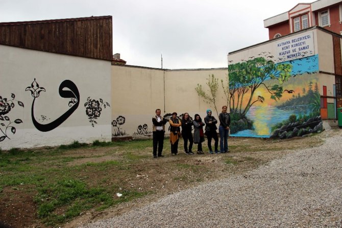 En büyük ’vav’ harfini yaptılar