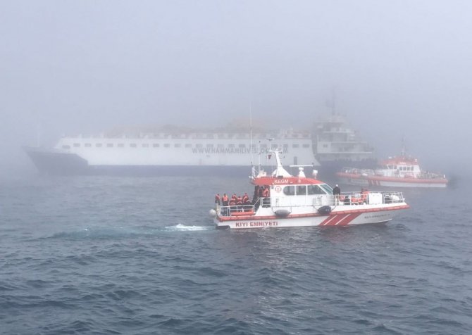TSK: “İstanbul Boğazı yaklaşma sularında kaza yapan Rus askeri gemisinin mürettebatının tamamı kurtarıldı”