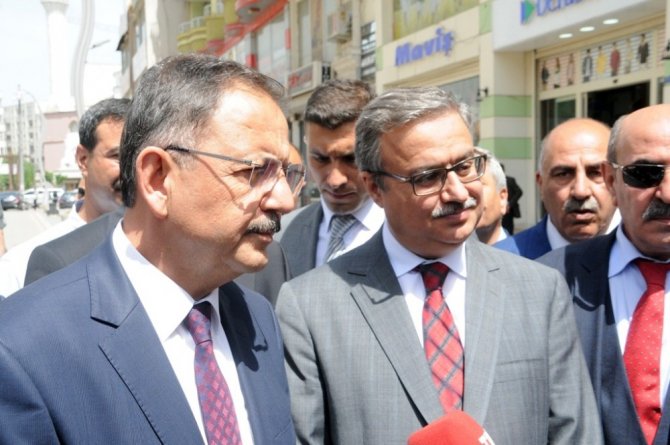 Çevre ve Şehircilik Bakanı Özhaseki Cizre’de incelemelerde bulundu