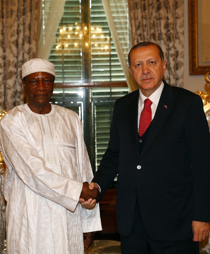 Cumhurbaşkanı Erdoğan, Gine Cumhurbaşkanını kabul etti
