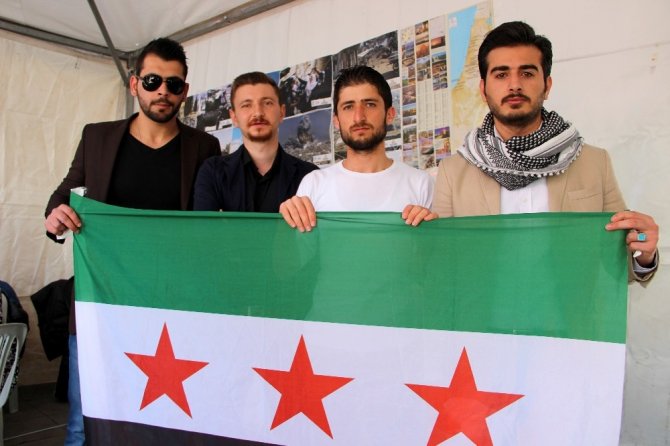 Suriyeli üniversite öğrencilerinden dünyaya mesaj: