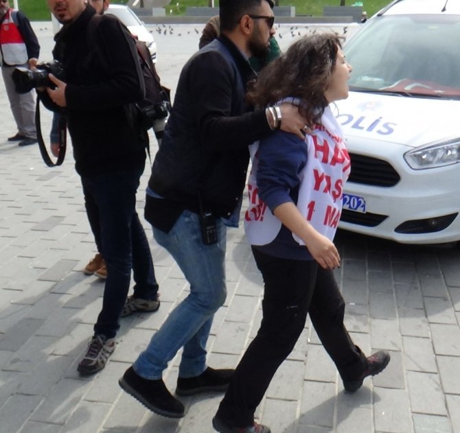 Talimhane Caddesi’nde 12 kişiye gözaltı