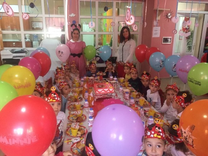 Şükran Öney Anaokulunda bir yaş büyüdüm partisi