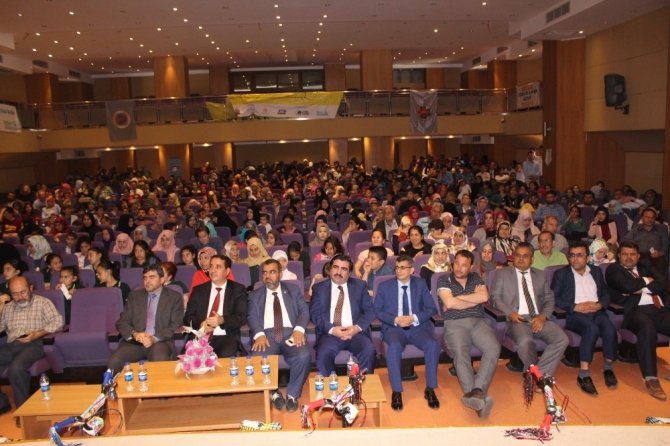 "Ufka Yolculuk-5 Meal Bilgi Yarışması"nda ödüller sahiplerini buldu