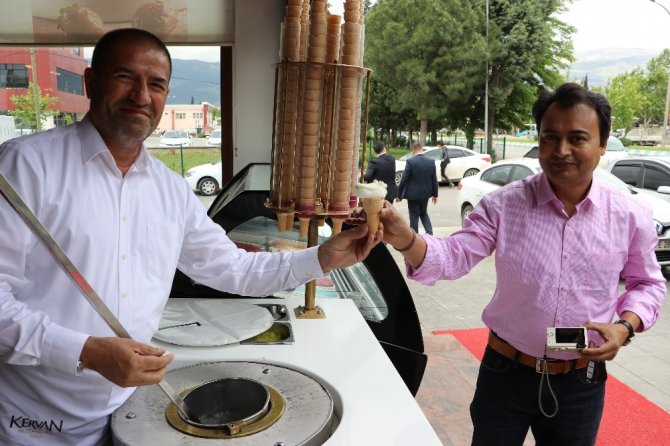 Kervan Pastaneleri ve Alpedo yatırımda hız kesmedi