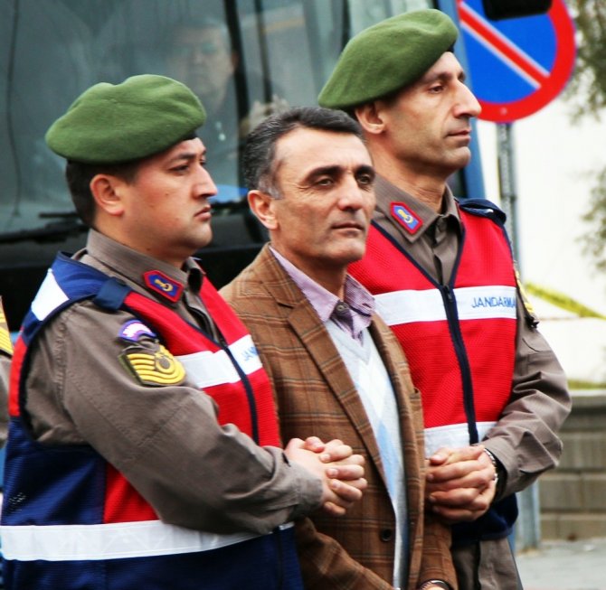 15 Temmuz sanığı Paşa lakaplı Zekeriya Kuzu cezaevinde kendini şiire vermiş