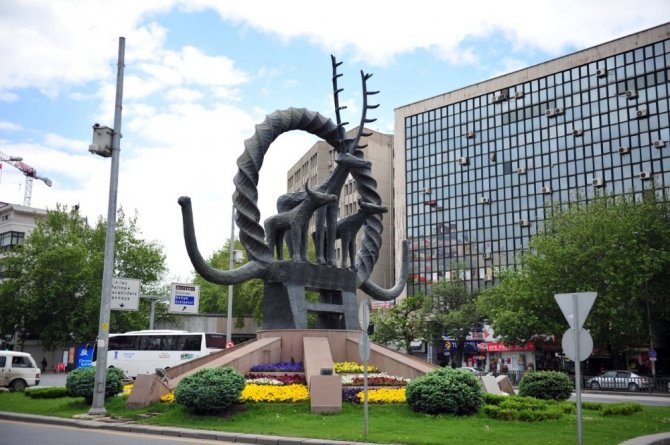 Ankara’daki Hitit Güneş Kursu Anıtı’nın Çorum’a getirilmesi için çalışma başlatıldı